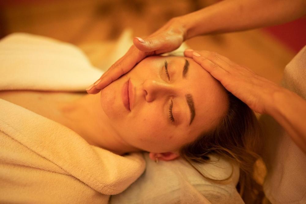 Papuga Park Hotel Wellness Marrakesz & Spa บีเอสโก-เบียวา ภายนอก รูปภาพ